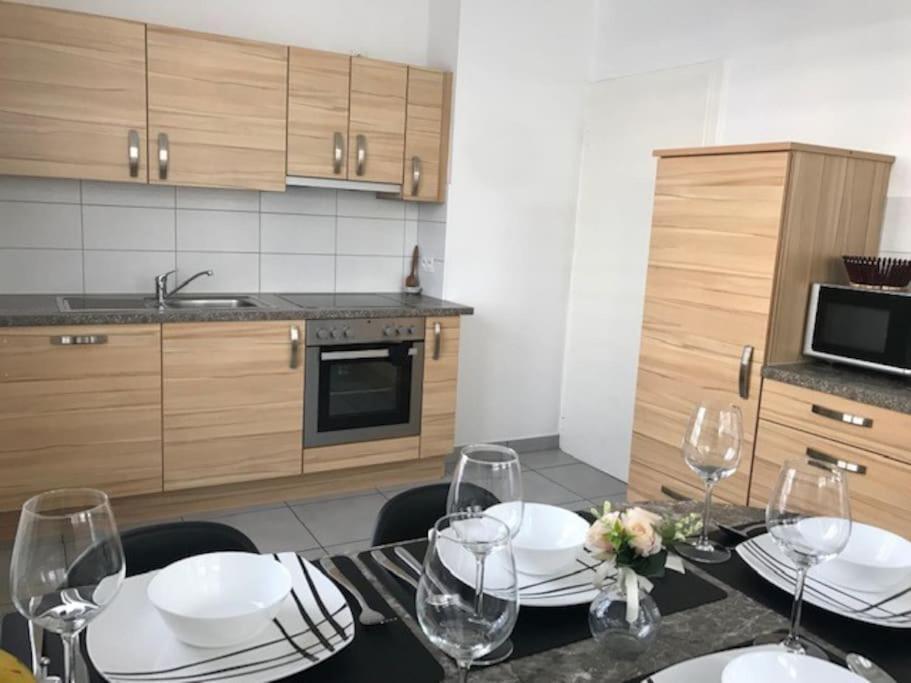 Appartement Des 3 Pays. 2 Mn De Bale+ Free Parking Saint-Louis (Haut-Rhin) Exterior foto