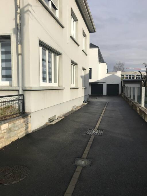 Appartement Des 3 Pays. 2 Mn De Bale+ Free Parking Saint-Louis (Haut-Rhin) Exterior foto