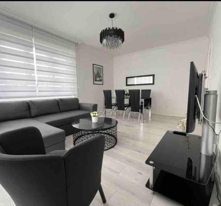Appartement Des 3 Pays. 2 Mn De Bale+ Free Parking Saint-Louis (Haut-Rhin) Exterior foto